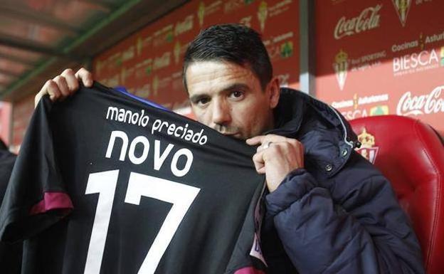 El exrojiblanco Nacho Novo, «estable» tras sufrir un infarto en Berlín