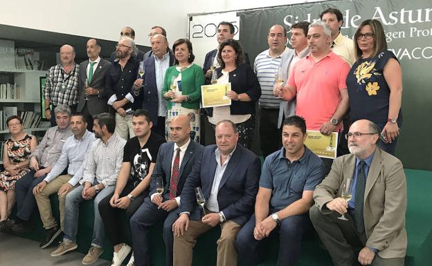 Presentación del Salón de la Sidra 2017 en Laboral Centro de Arte y Creación Industrial, organizado por el comité regulador de la DOP Sidra de Asturias..