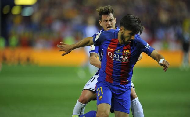 Barcelona y Alavés disputaron la última final de Copa en el Calderón.