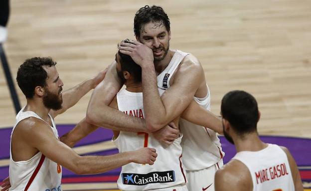 Sergio Rodríguez, Juan Carlos Navarro y Pau y Marc Gasol./Efe