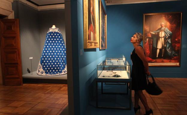 Una vista de la exposición dedicada a la Real Orden por la Casa de la Moneda en Madrid./