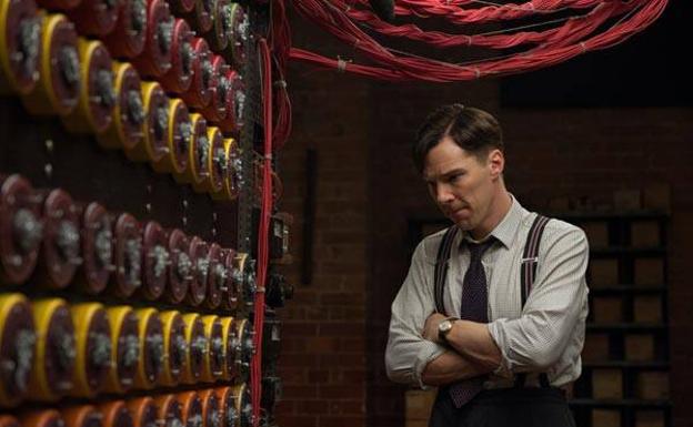 Benedict Cumberbatch interpreta a Alan Turing en ‘Descifrando Enigma’, que hoy se verá en Gijón./