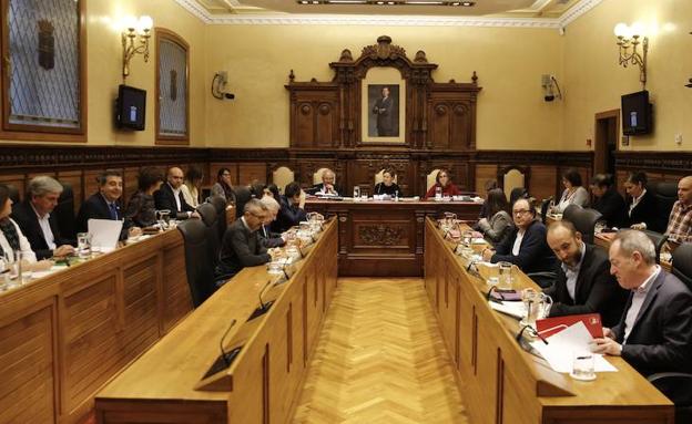 El Pleno gijonés rechaza celebrar una consulta sobre las corridas de toros
