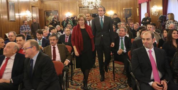 El ministro de Fomento, Íñigo de la Serna, en Avilés/MARIETA