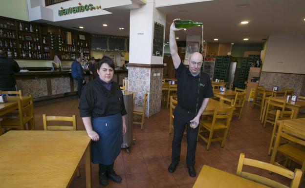 Marisol Rodríguez y Alberto Ferrera./JOTGE PETEIRO