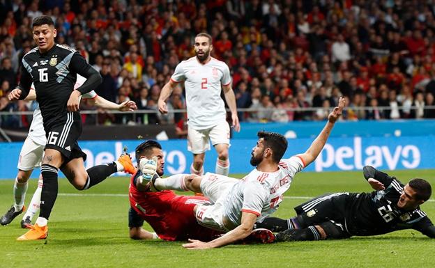 La roja golea en el campo y en el ‘share’