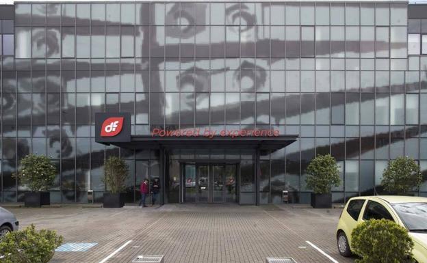 Edificio de Duro Felguera en el Parque Científico y Tecnológico de Gijón. /DANIEL MORA.