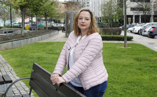 Estíbaliz Angulo, portavoz de la Plataforma 18 M Asturias. /J. PAÑEDA