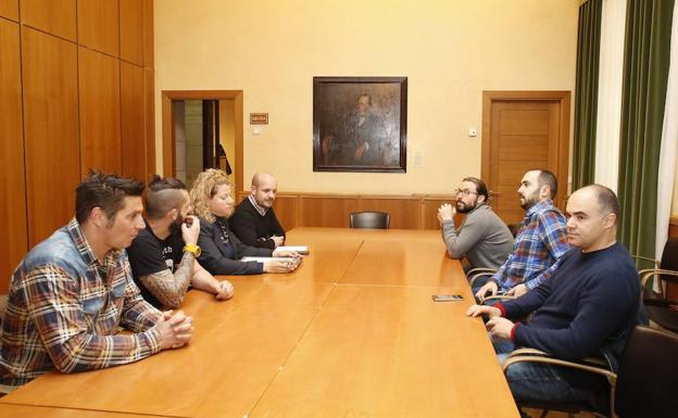 Trabajadores de Duro Felguera denuncian una «nefasta gestión» de la compañía Trabajadores de Duro Felguera denuncian una «nefasta gestión» de la compañía
