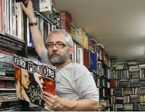 MARIO ROJAS/