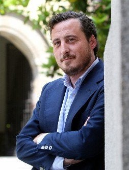 Kiko Méndez Monasterio presenta su 'La calle de la Luna'