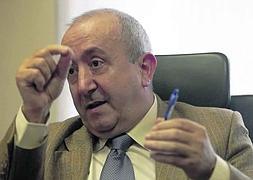 Eusebio González está siendo objeto de fuertes críticas. :: MARIO ROJAS/