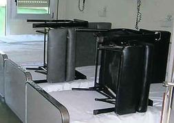 Camas en el HUCA. :: E. C./
