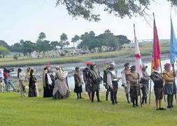 Recreación de la llegada de Pedro Menéndez de Avilés a San Agustín de la Florida. :: E. C./