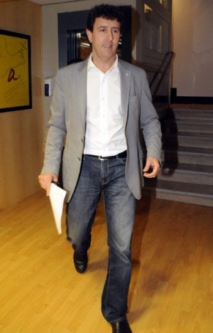 Jesús Gutiérrez, el pasado jueves en la sede de la FSA. ::
JESÚS DÍAZ/