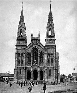 La iglesia 'nueva' de Sabugo, tenida por la 'Catedral' de Avilés
