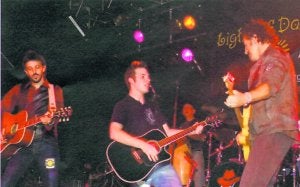 Los Stormy Mondays, en directo con el mismísimo Springsteen. ::
JOHN CAVANAUGH/