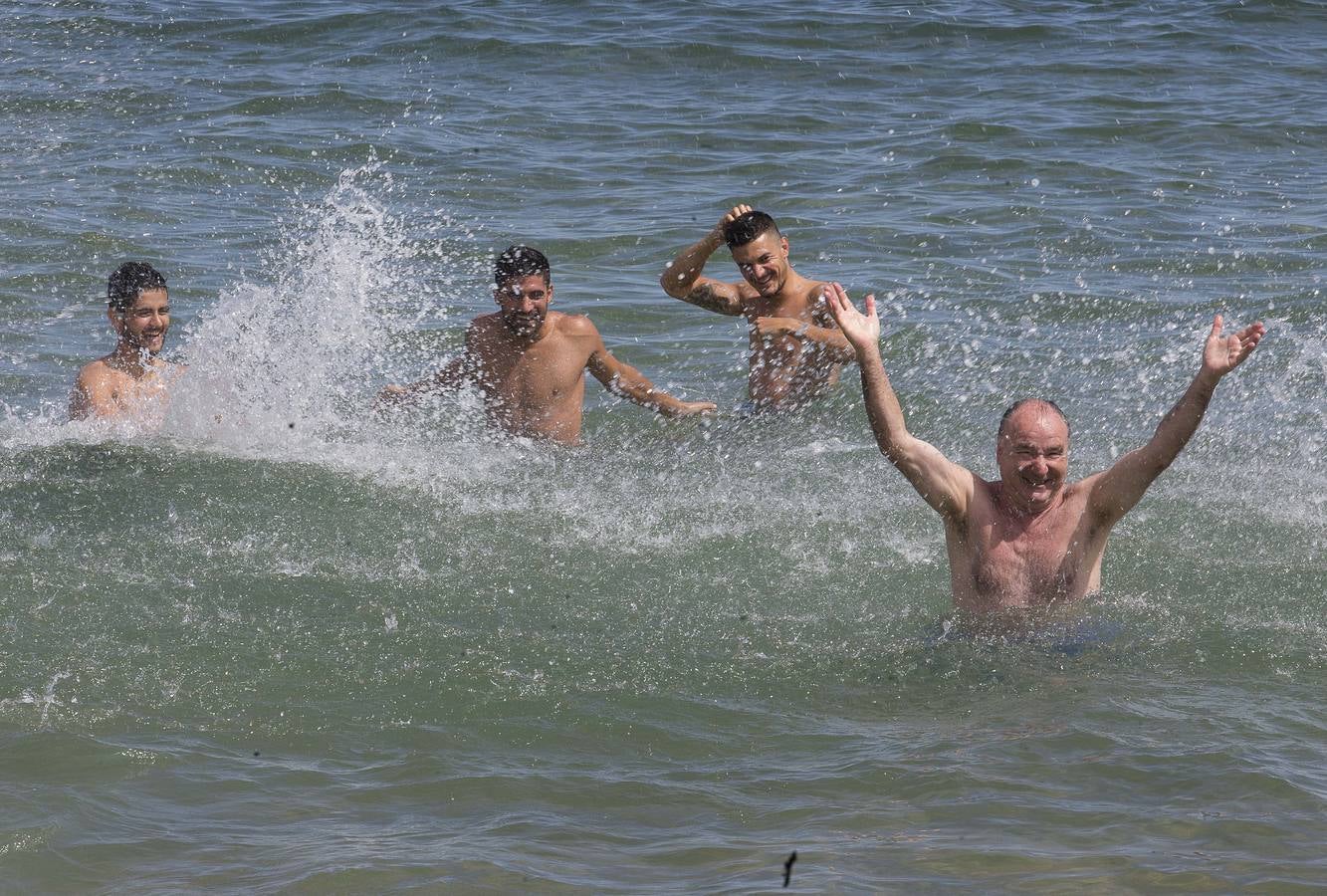 Entrenamiento del Sporting en la playa