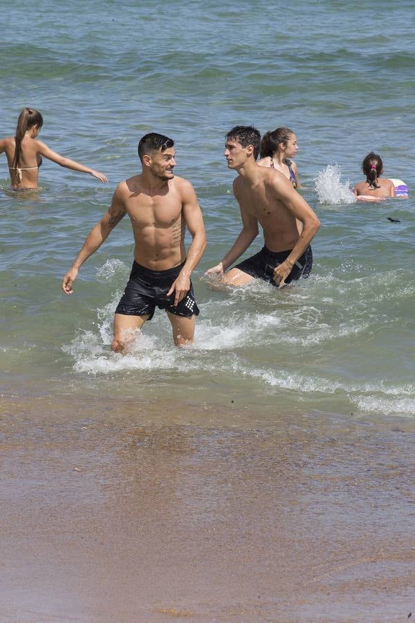 Entrenamiento del Sporting en la playa