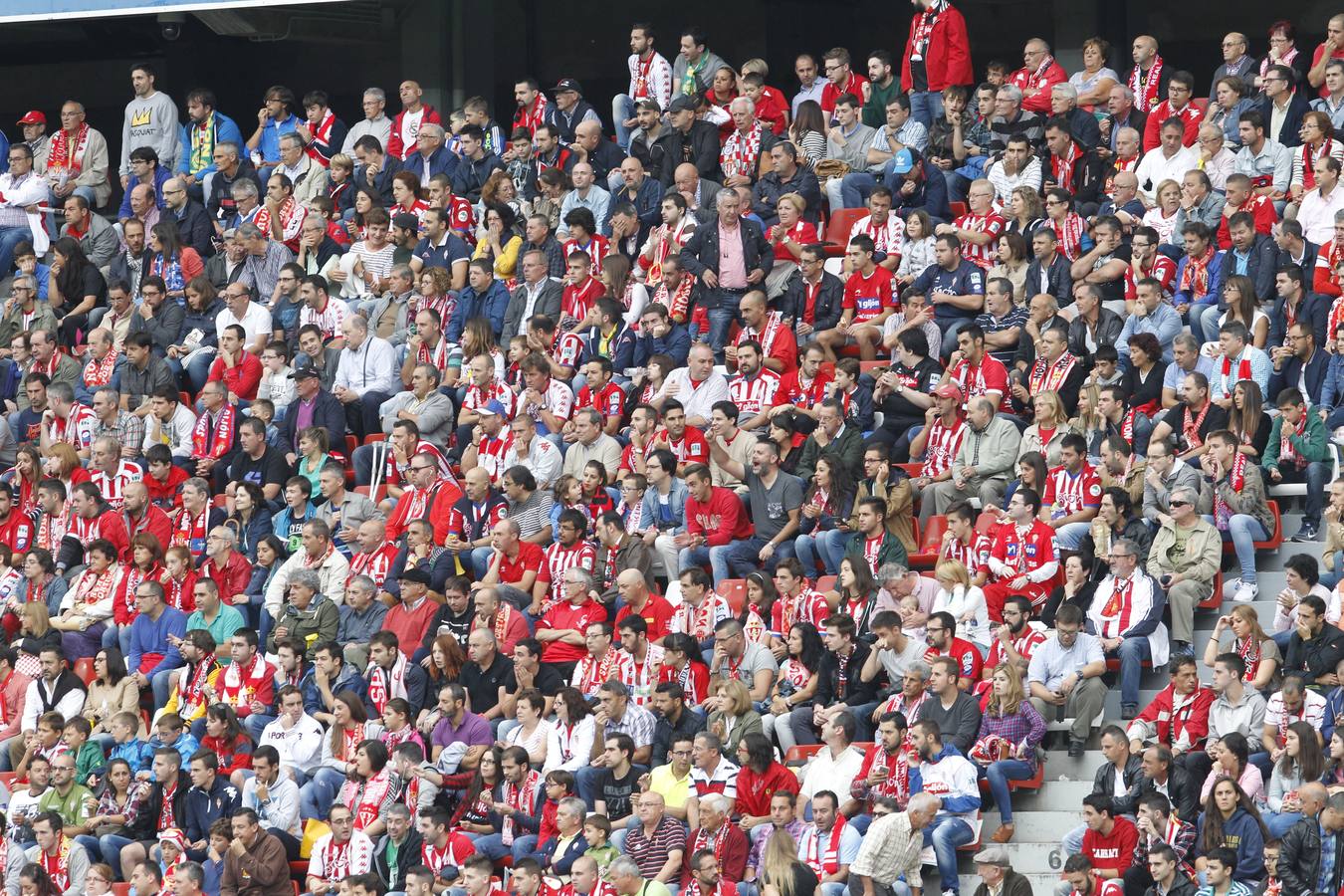 ¿Estuviste en el Sporting - Valencia? ¡Búscate! (1)