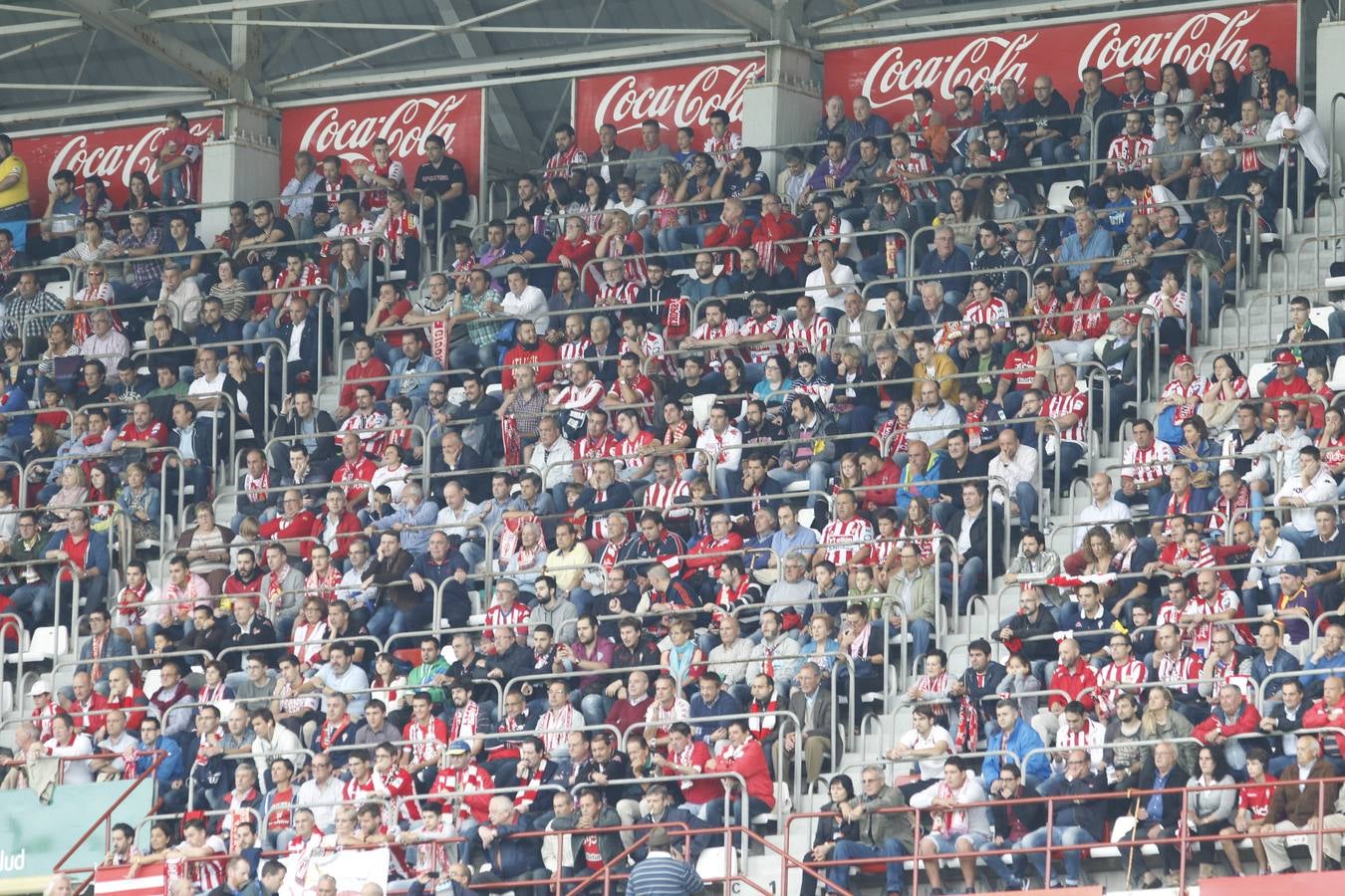 ¿Estuviste en el Sporting - Valencia? ¡Búscate! (1)