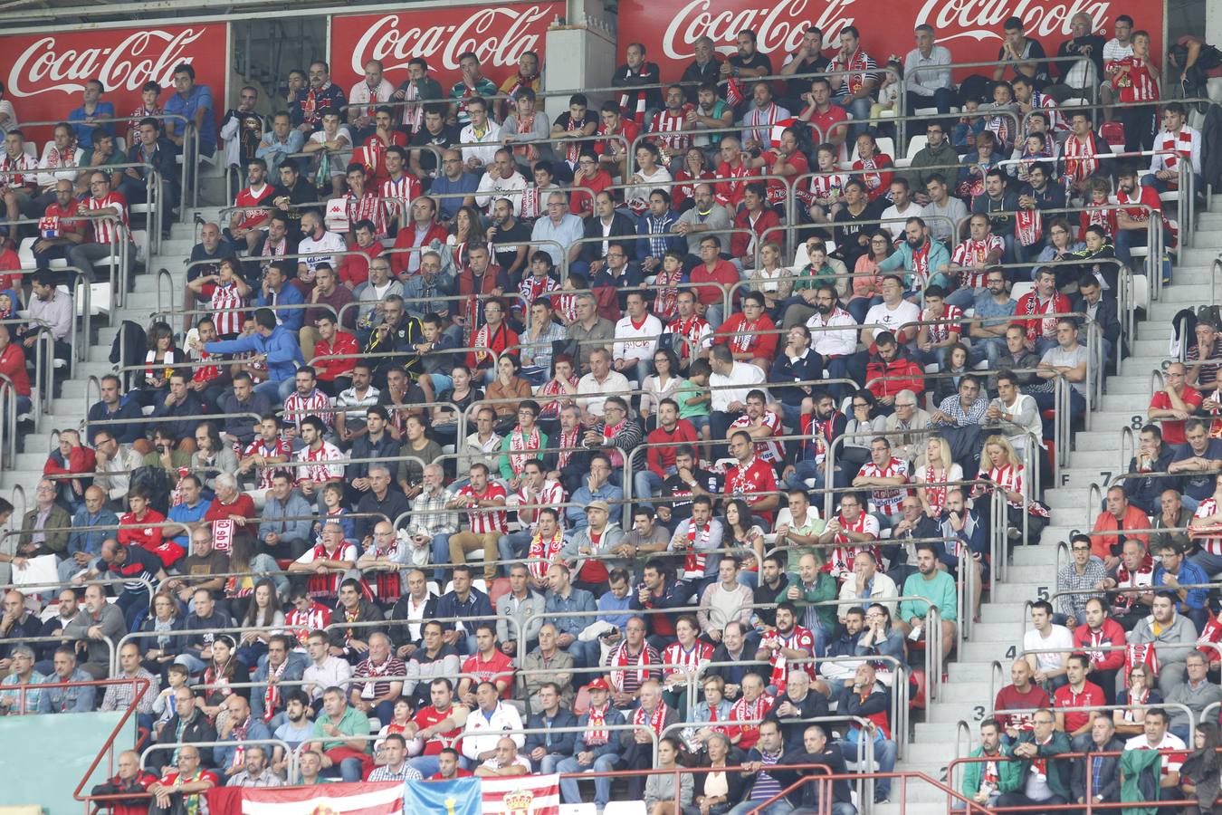 ¿Estuviste en el Sporting - Valencia? ¡Búscate! (1)