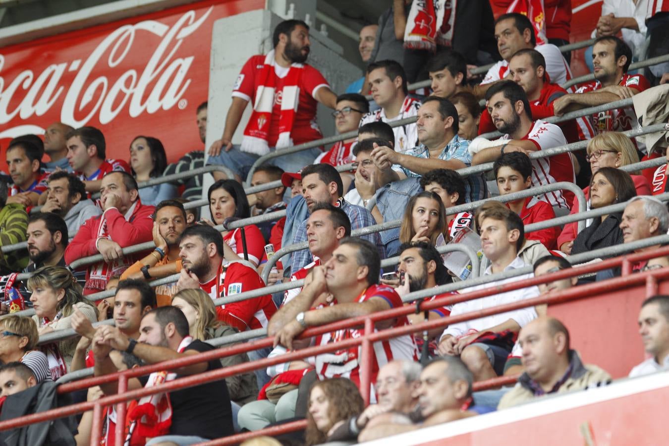 ¿Estuviste en el Sporting - Valencia? ¡Búscate! (1)