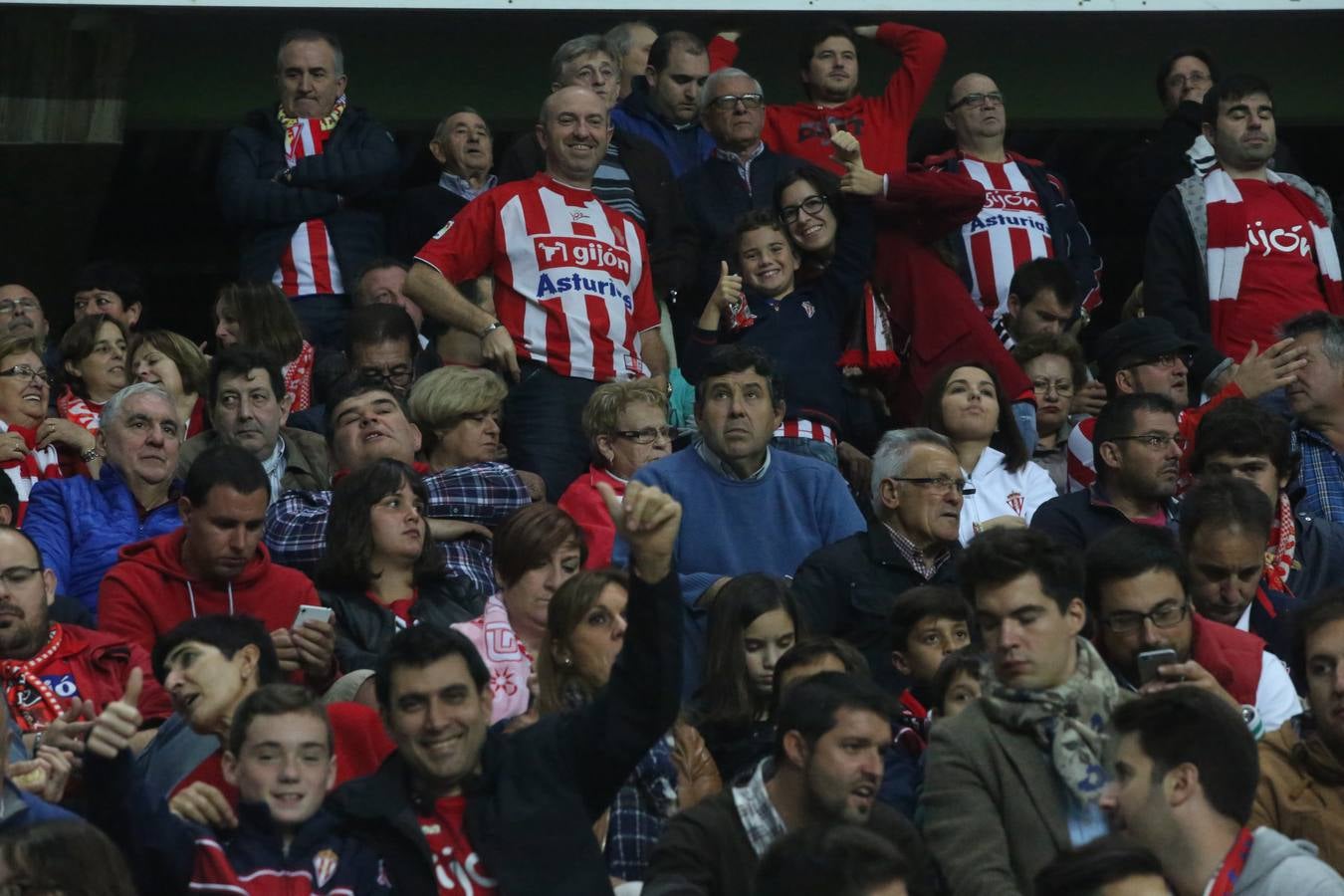 ¿Estuviste en el Sporting – Málaga? ¡Búscate! (II)