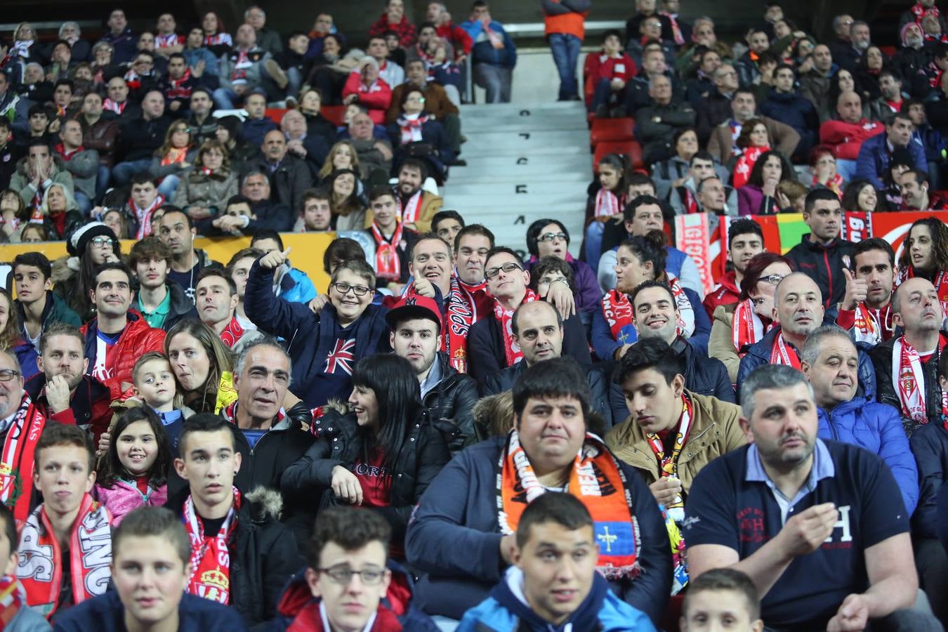 ¿Estuviste en el Sporting 3 - 1 Las Palmas? ¡Búscate! (2)