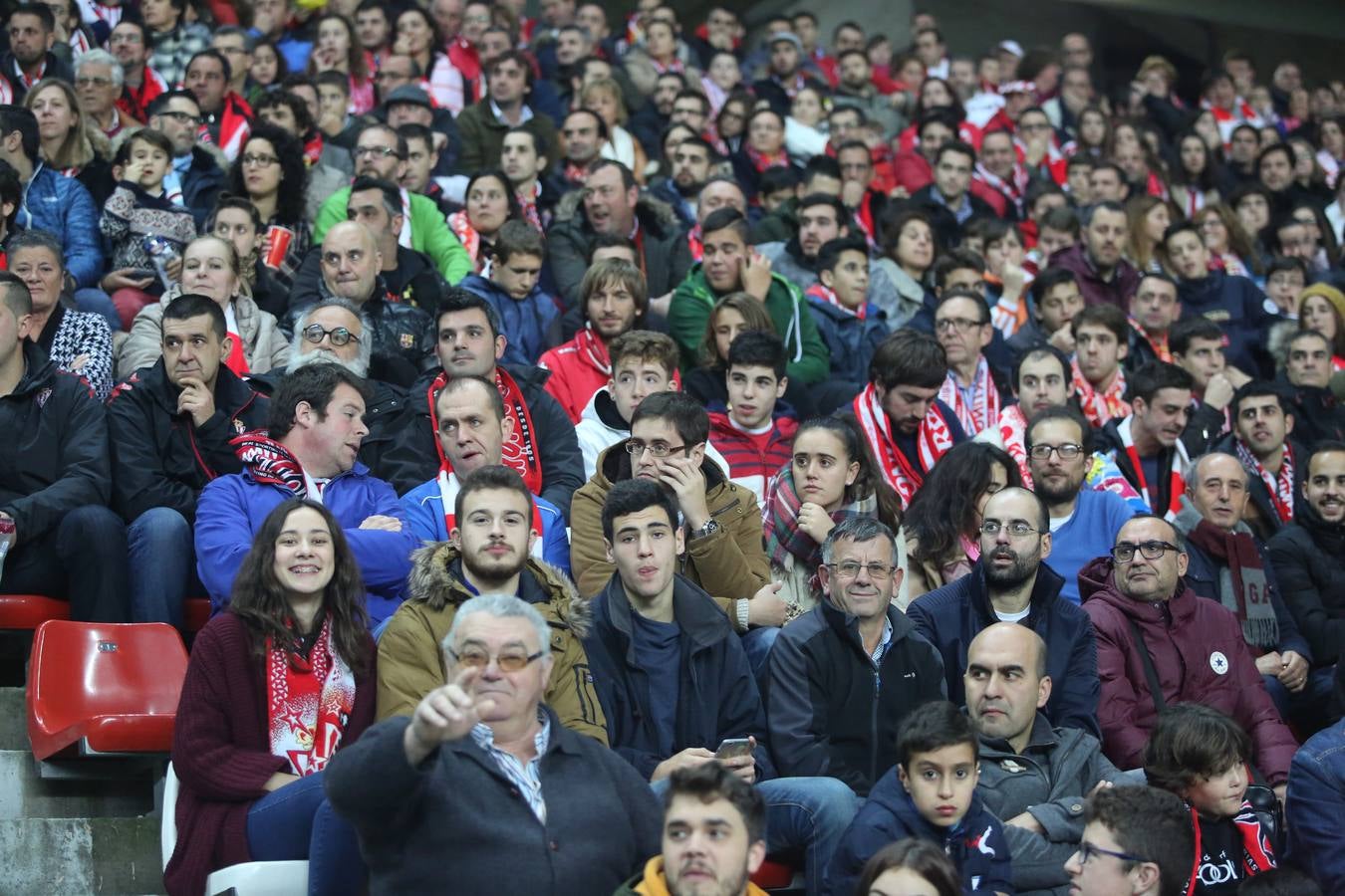 ¿Estuviste en el Sporting 3 - 1 Las Palmas? ¡Búscate! (2)