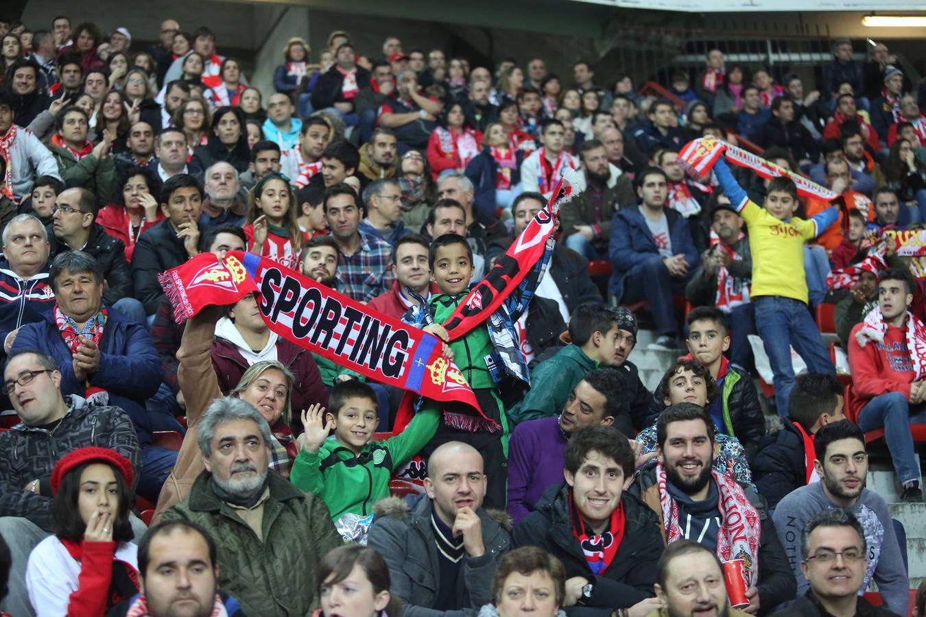 ¿Estuviste en el Sporting 3 - 1 Las Palmas? ¡Búscate! (2)