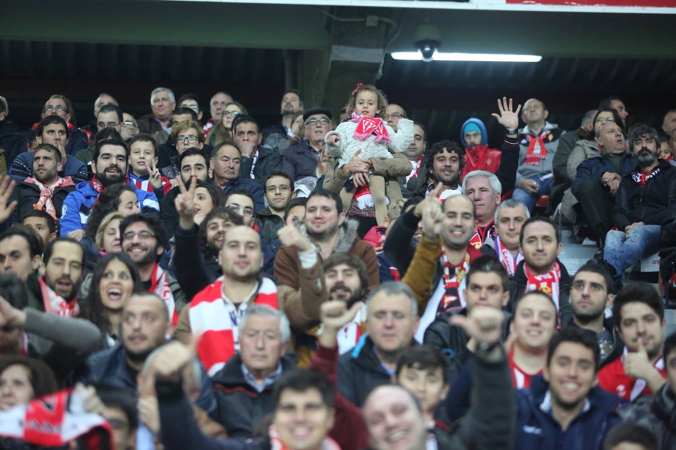 ¿Estuviste en el Sporting 3 - 1 Las Palmas? ¡Búscate! (2)