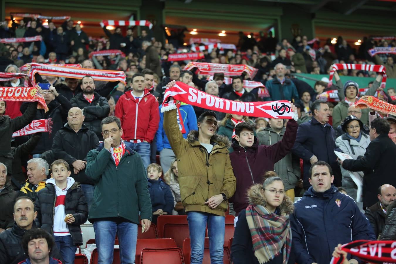 ¿Estuviste en el Sporting-Getafe? ¡Búscate en las imágenes (II)