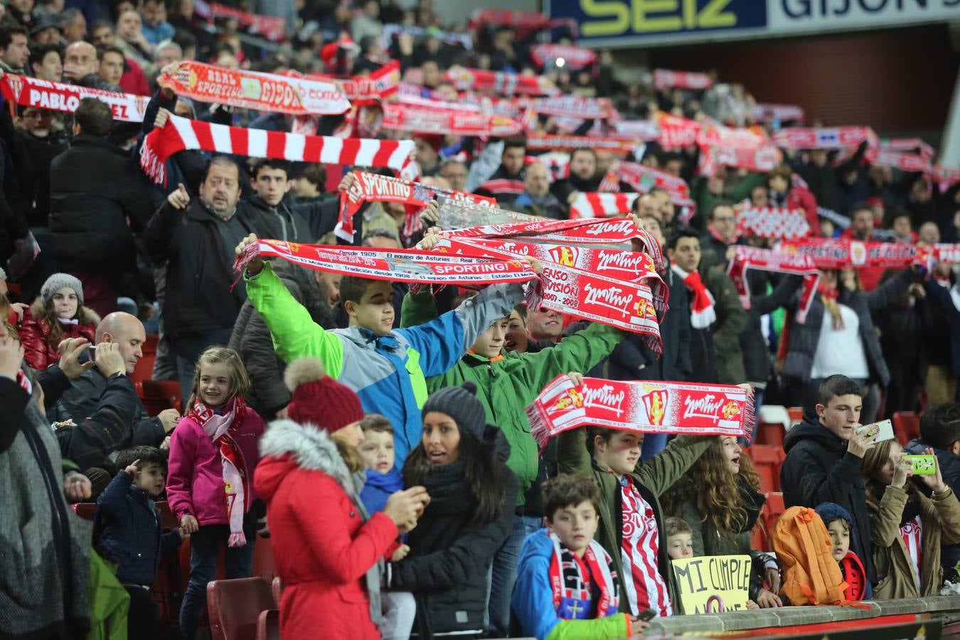 ¿Estuviste en el Sporting-Getafe? ¡Búscate en las imágenes (II)