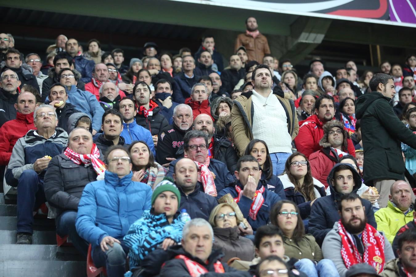 ¿Estuviste en el Sporting-Getafe? ¡Búscate en las imágenes (II)