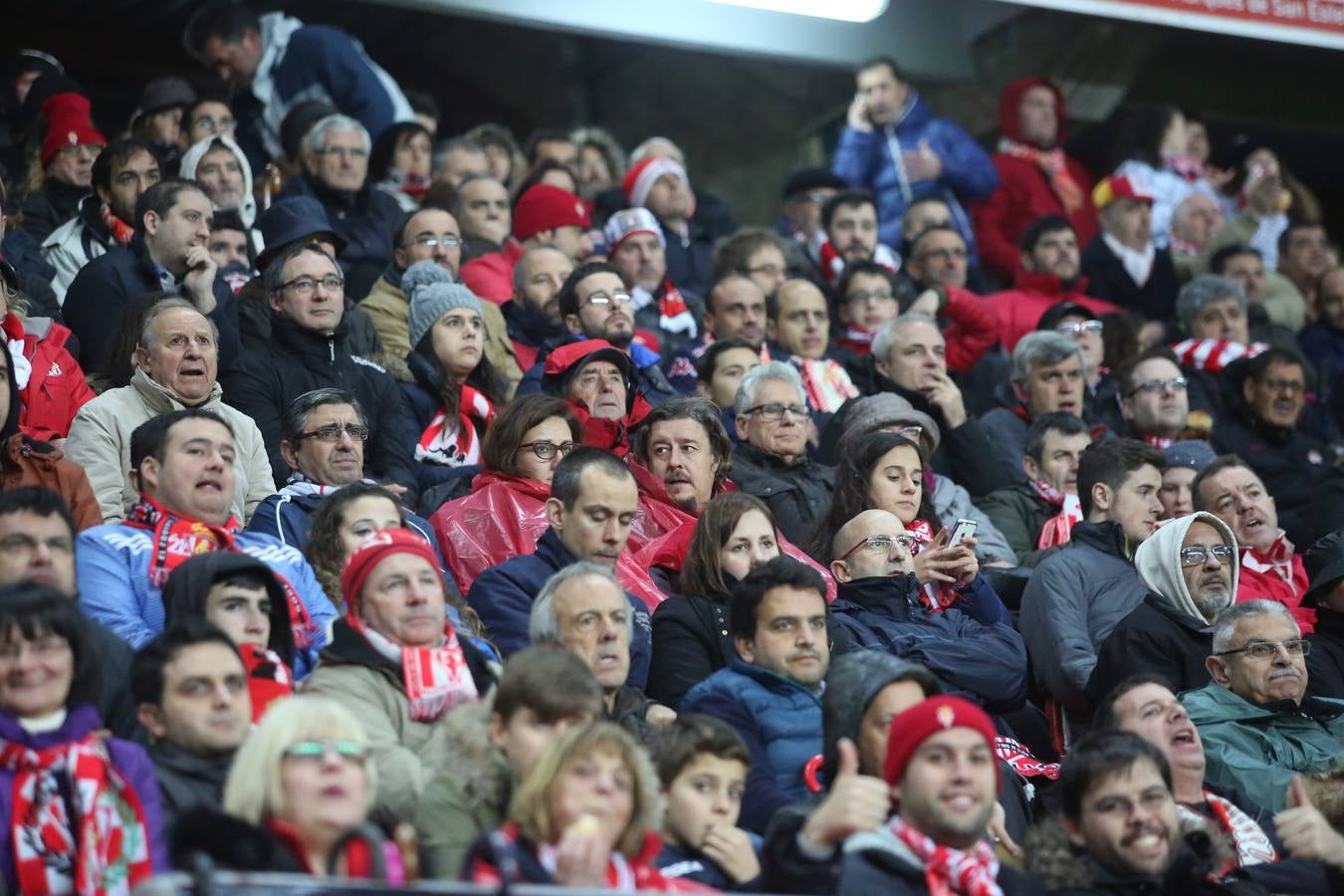 ¿Estuviste en el Sporting-Getafe? ¡Búscate en las imágenes (II)