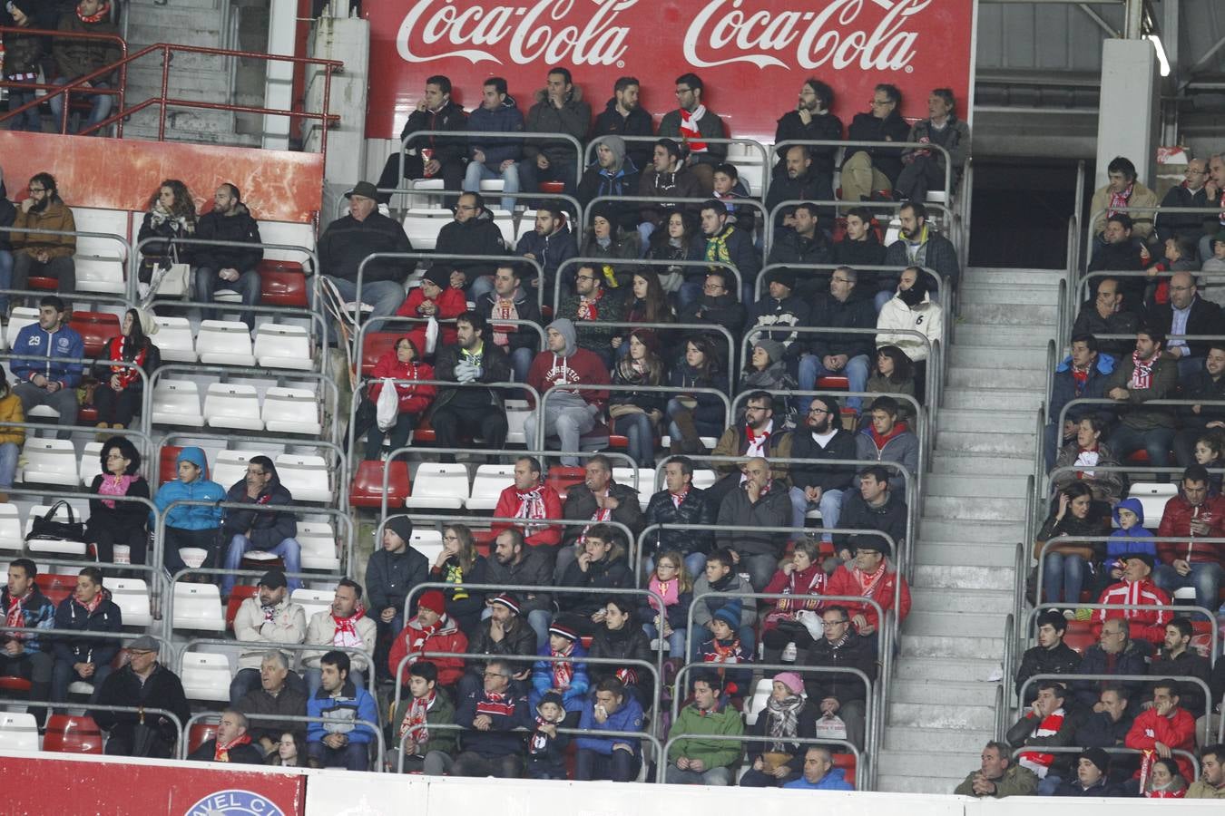 ¿Estuviste en el Sporting-Getafe? ¡Búscate en las imágenes (II)