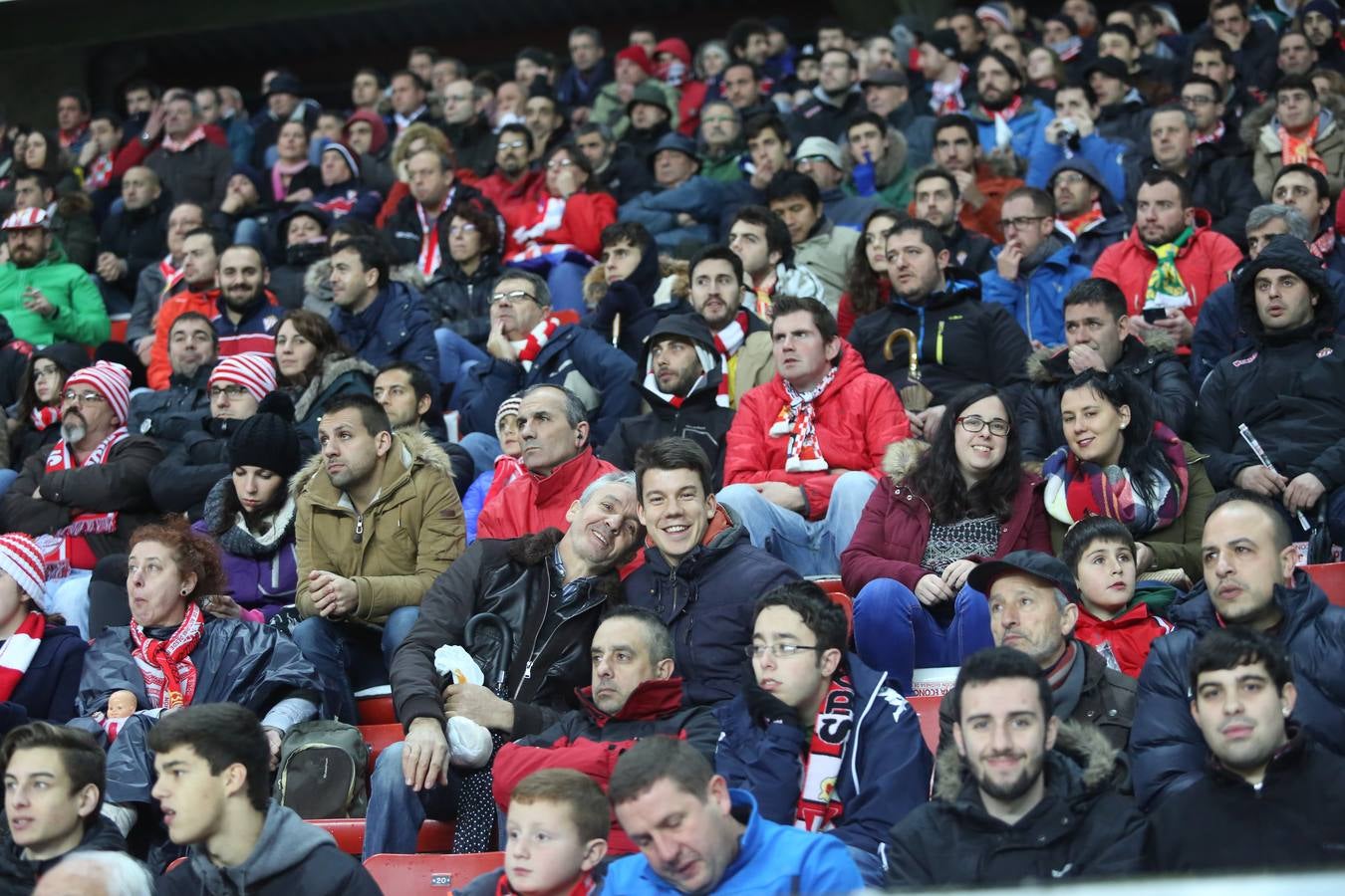 ¿Estuviste en el Sporting-Getafe? ¿Búscate en las imágenes (III)