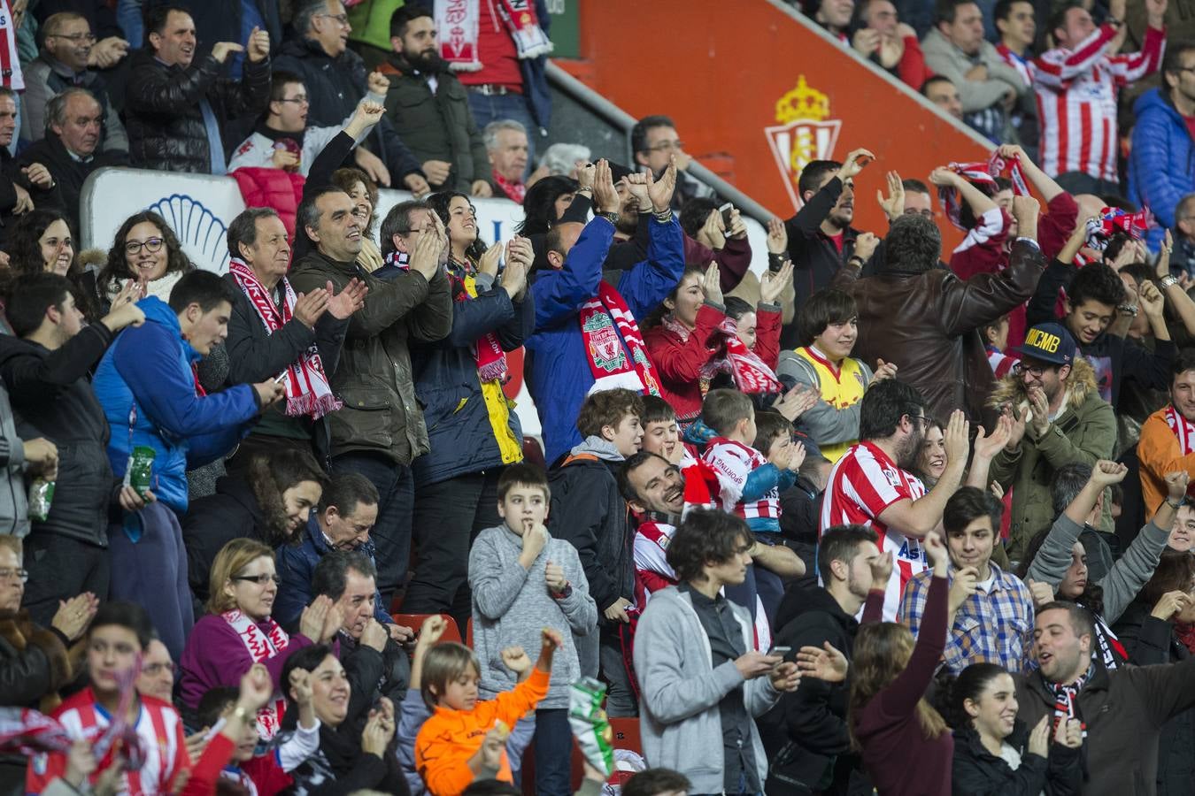 ¿Estuviste en el Sporting 5-1 Real Sociedad? Búscate en las imágenes (II)