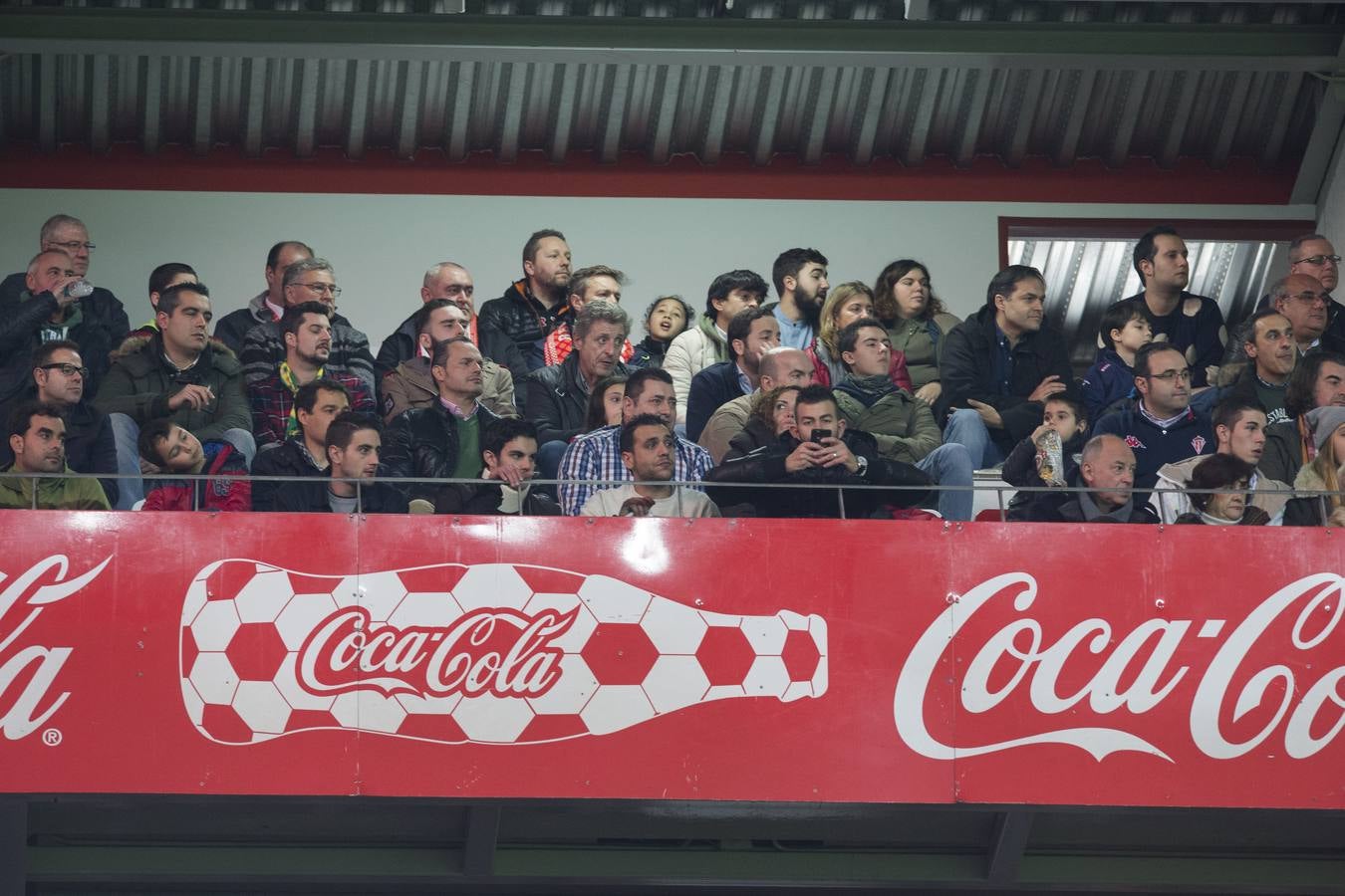 ¿Estuviste en el Sporting 5-1 Real Sociedad? Búscate en las imágenes (II)