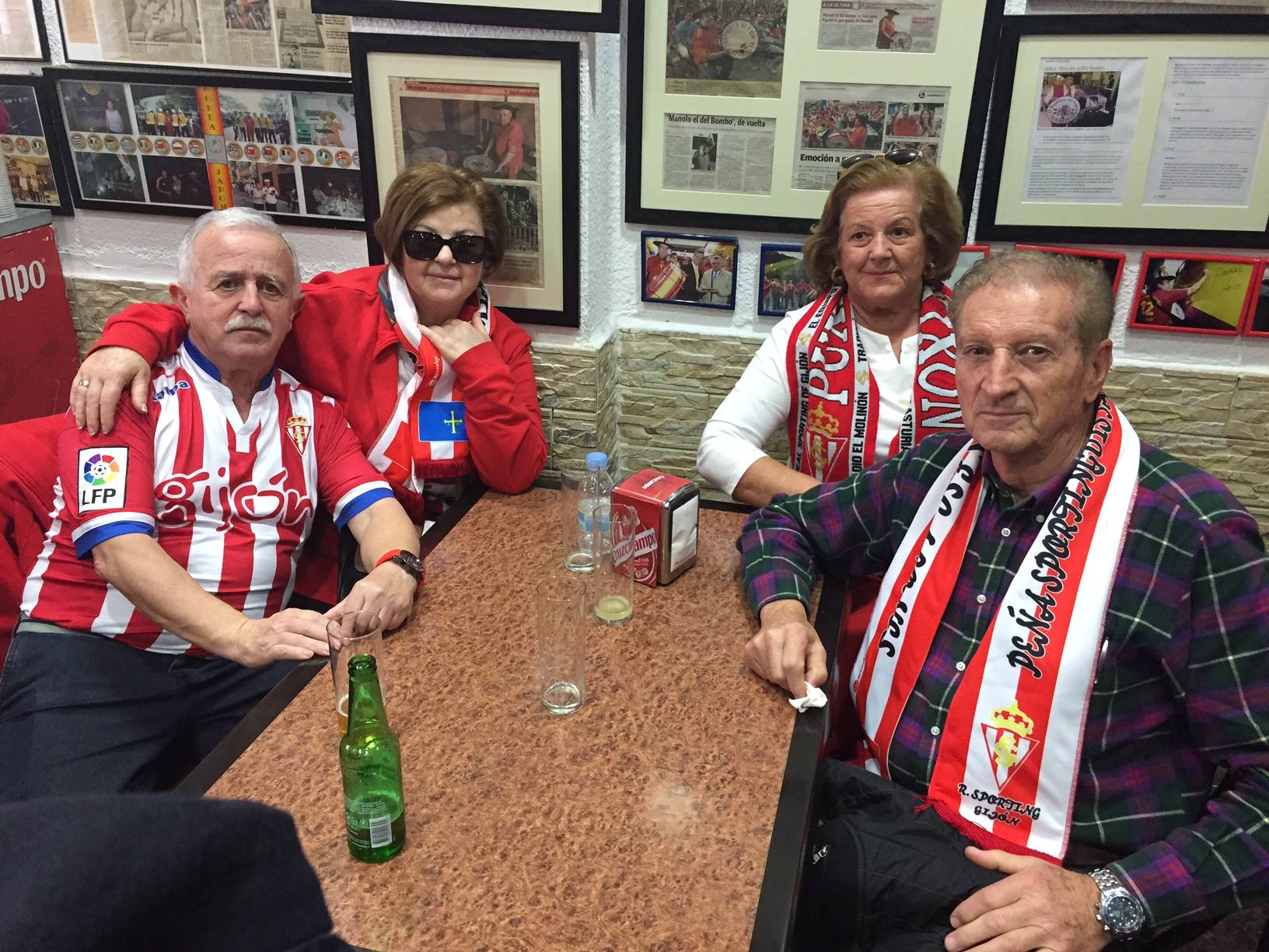 José Luis, Gelina, Geli y Tino, la pandilla de Casa Julio.