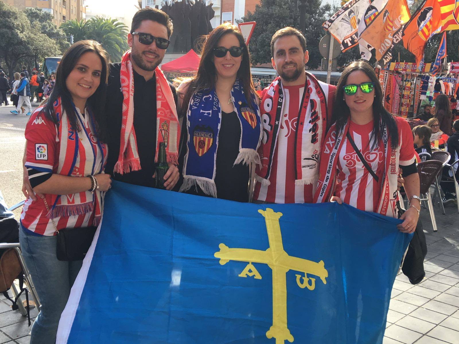 Sofía, Cifu, Patricia, Daniel y Sara, de Roces.