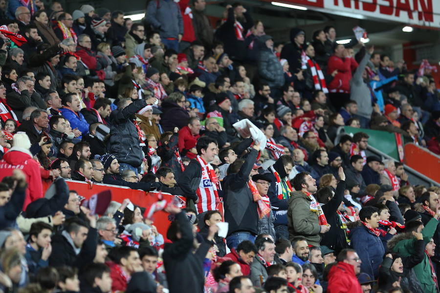 ¿Estuviste en el Sporting 1-3 Barcelona? ¡Búscate en las fotos! (II)