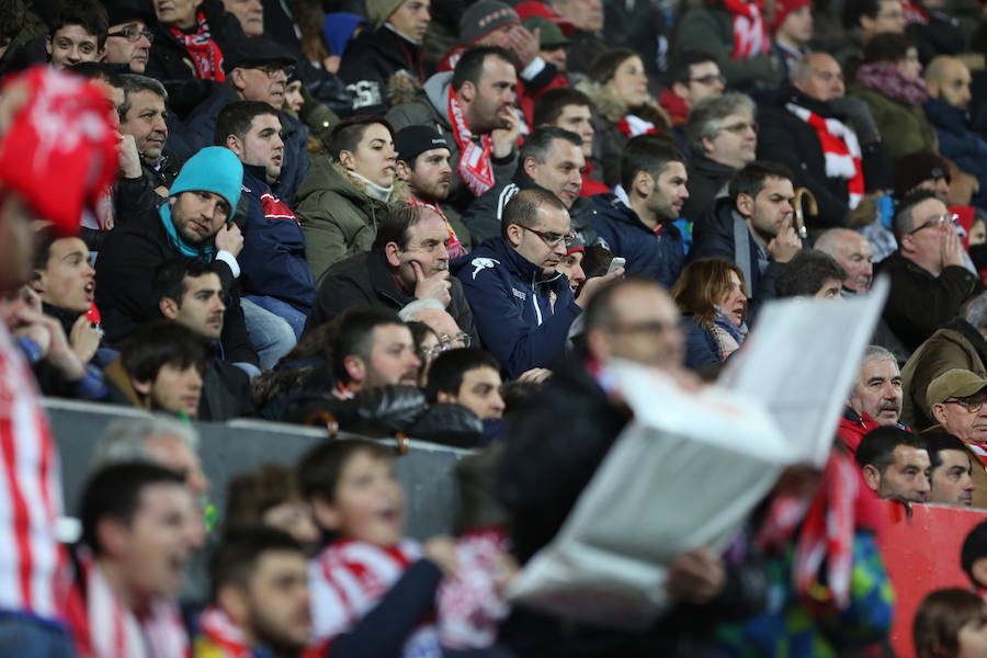 ¿Estuviste en el Sporting 1-3 Barcelona? ¡Búscate en las fotos! (II)