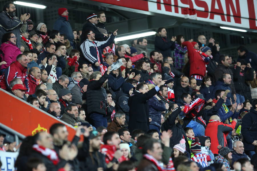 ¿Estuviste en el Sporting 1-3 Barcelona? ¡Búscate en las fotos! (II)