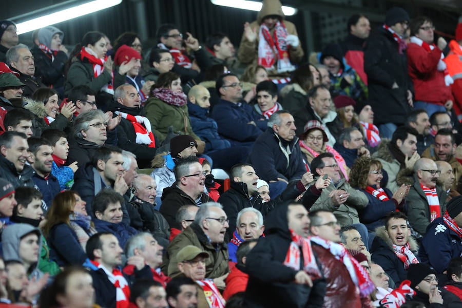 ¿Estuviste en el Sporting 1-3 Barcelona? ¡Búscate en las fotos! (II)