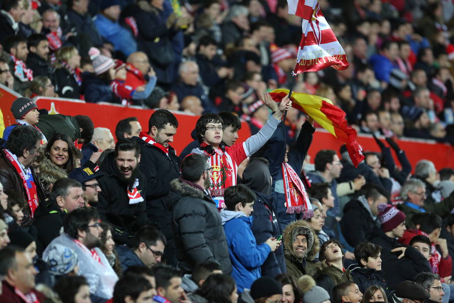 ¿Estuviste en el Sporting 1-3 Barcelona? ¡Búscate en las fotos! (II)