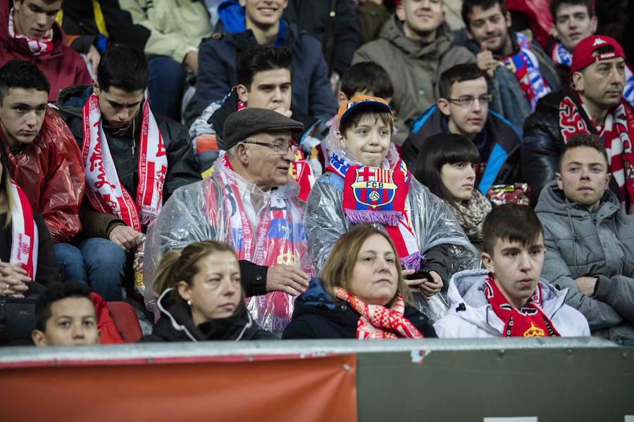 ¿Estuviste en el Sporting 1-3 Barcelona? ¡Búscate en las fotos! (II)