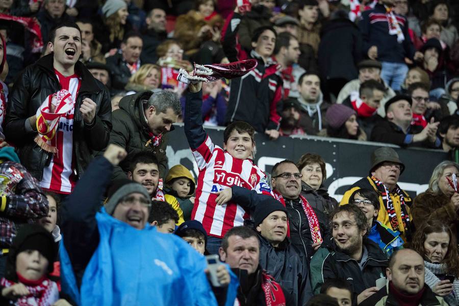 ¿Estuviste en el Sporting 1-3 Barcelona? ¡Búscate en las fotos! (II)