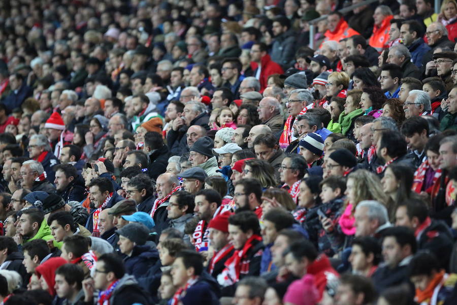 ¿Estuviste en el Sporting 1-3 Barcelona? ¡Búscate en las fotos! (I)